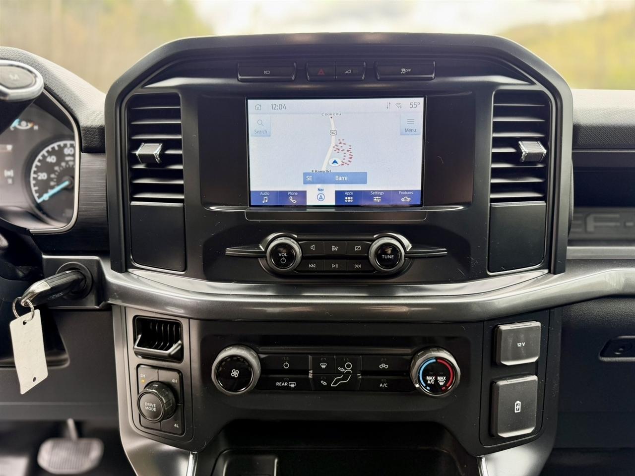 Ford F-150 XL 4WD SuperCab 8' Box 2022