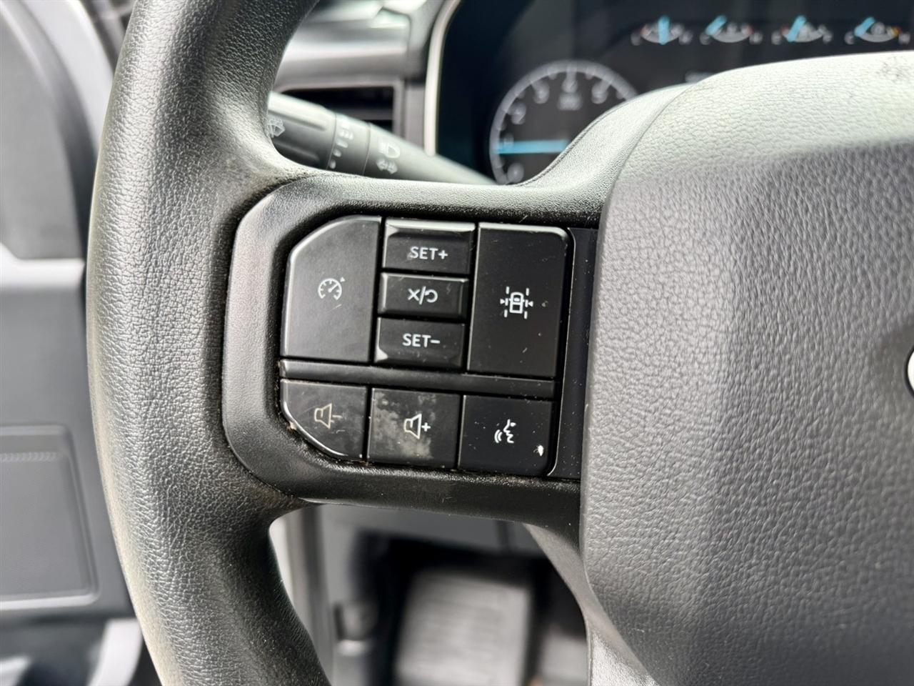 Ford F-150 XL 4WD SuperCab 8' Box 2022