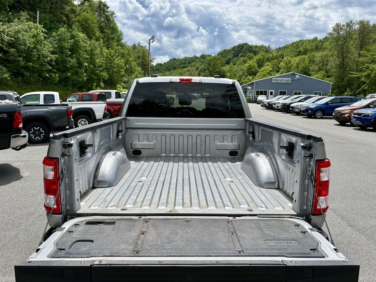 Ford F-150 XL 4WD SuperCab 8' Box 2022