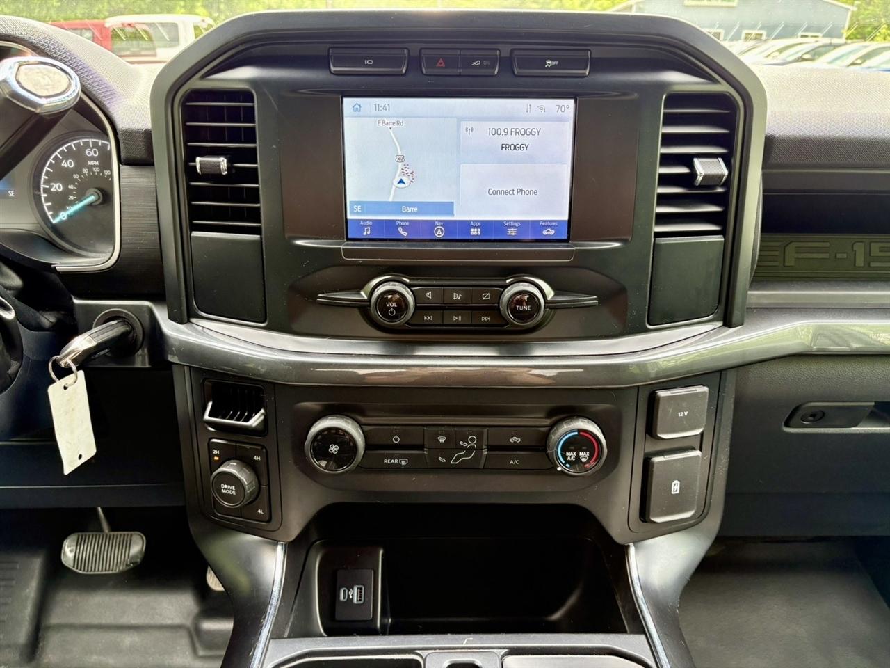 Ford F-150 XL 4WD SuperCab 8' Box 2022