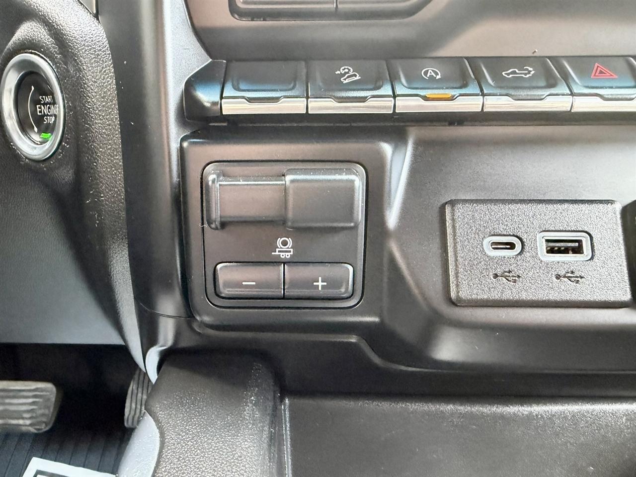 Chevrolet Silverado 1500 LT Trail Boss Crew Cab 4WD 2021