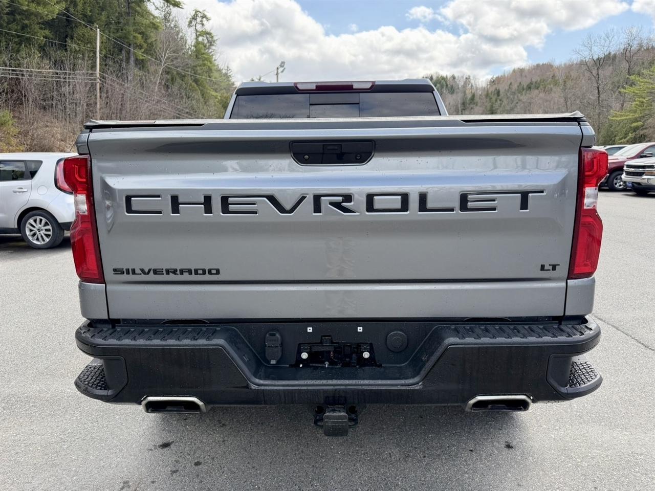 Chevrolet Silverado 1500 4WD Crew Cab 147" LT Trail Boss 2021