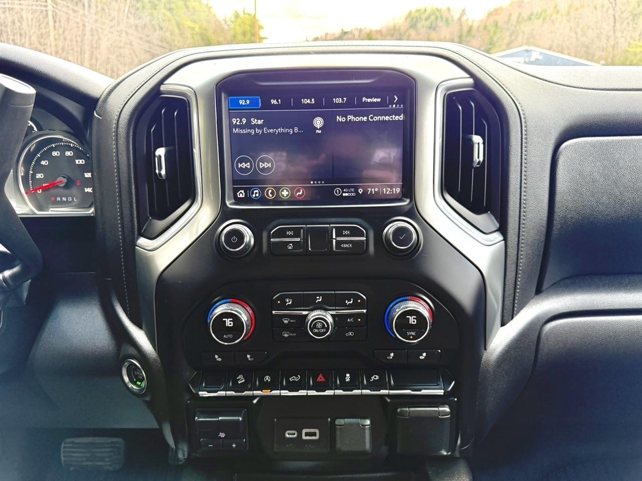 Chevrolet Silverado 1500 4WD Crew Cab 147" LT Trail Boss 2021