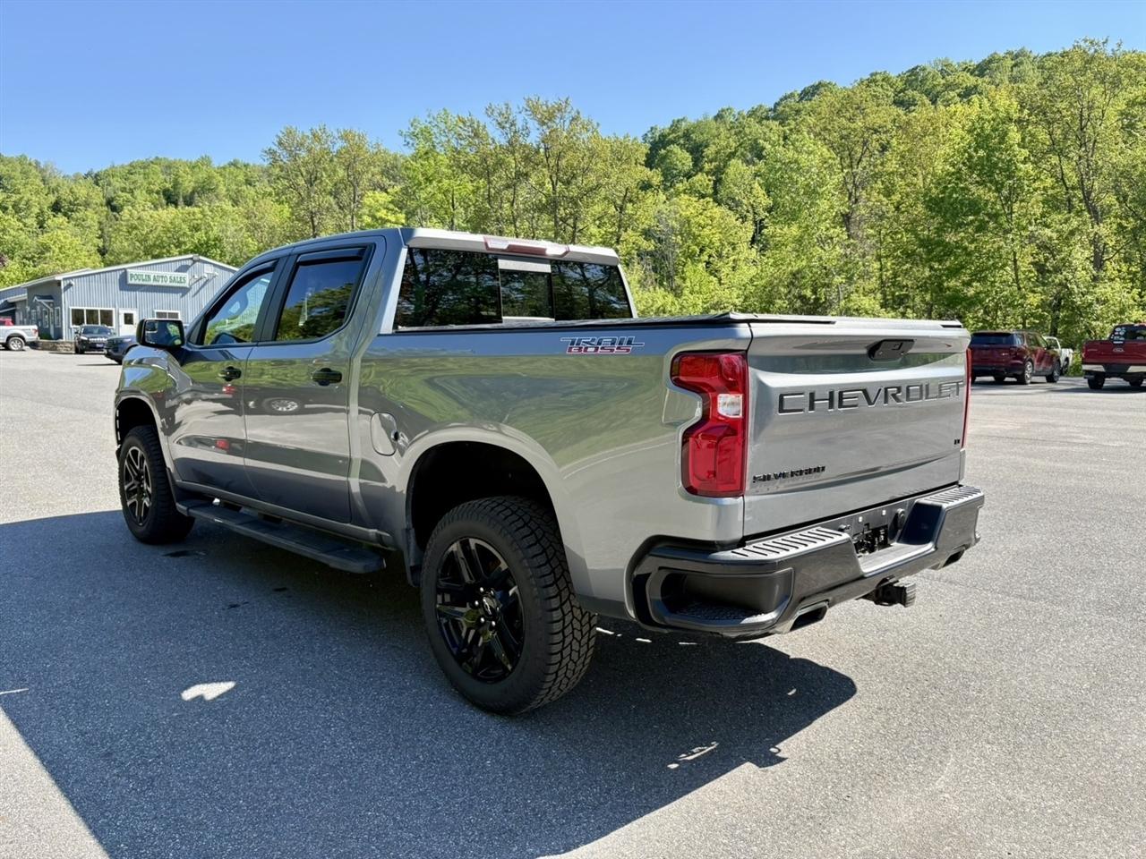 Chevrolet Silverado 1500 4WD Crew Cab 147" LT Trail Boss 2021