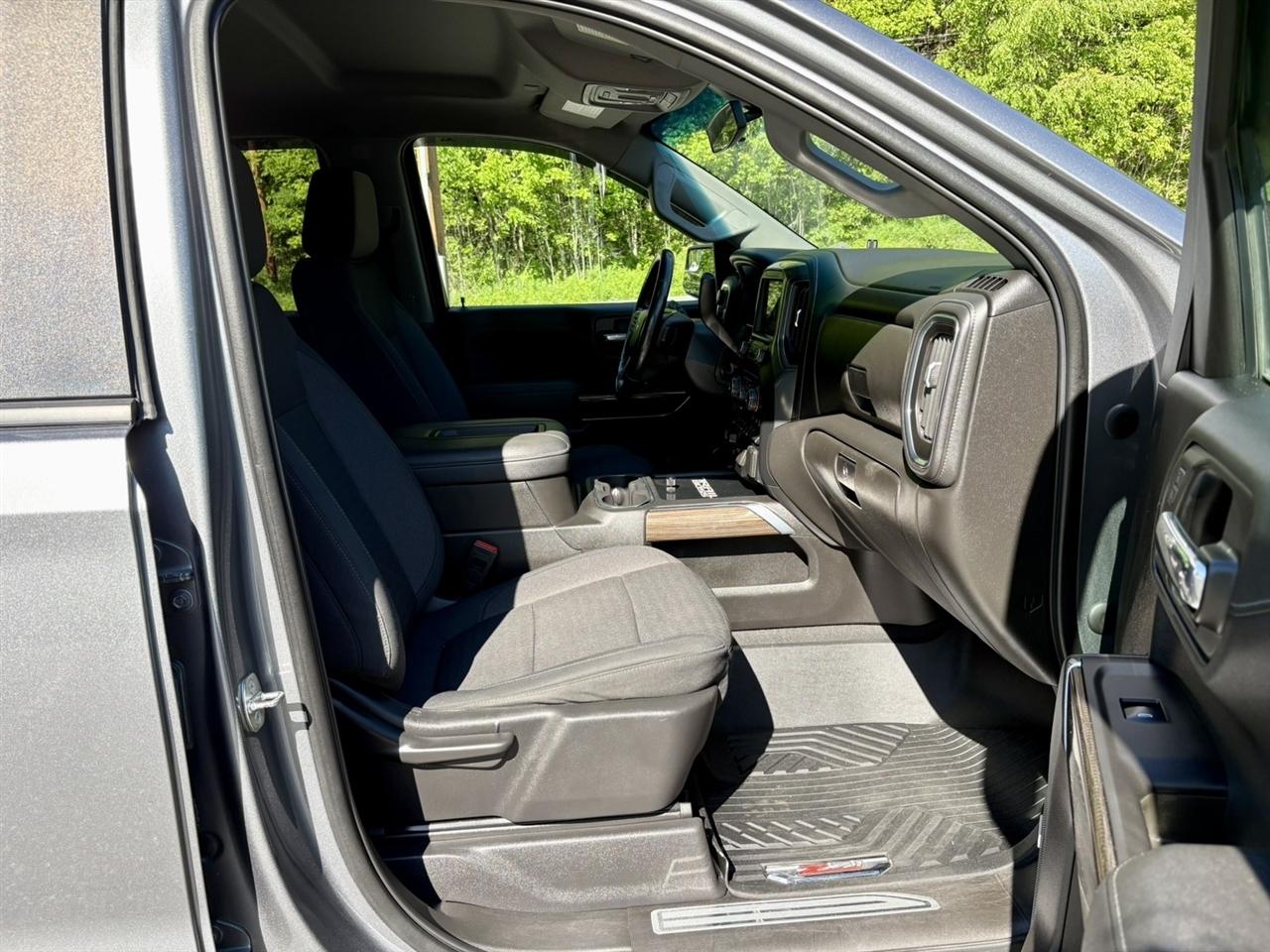 Chevrolet Silverado 1500 4WD Crew Cab 147" LT Trail Boss 2021