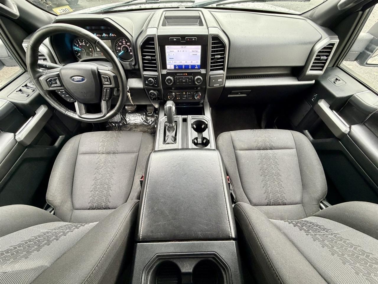 Ford F-150 XL 4WD SuperCrew 5.5' Box 2020