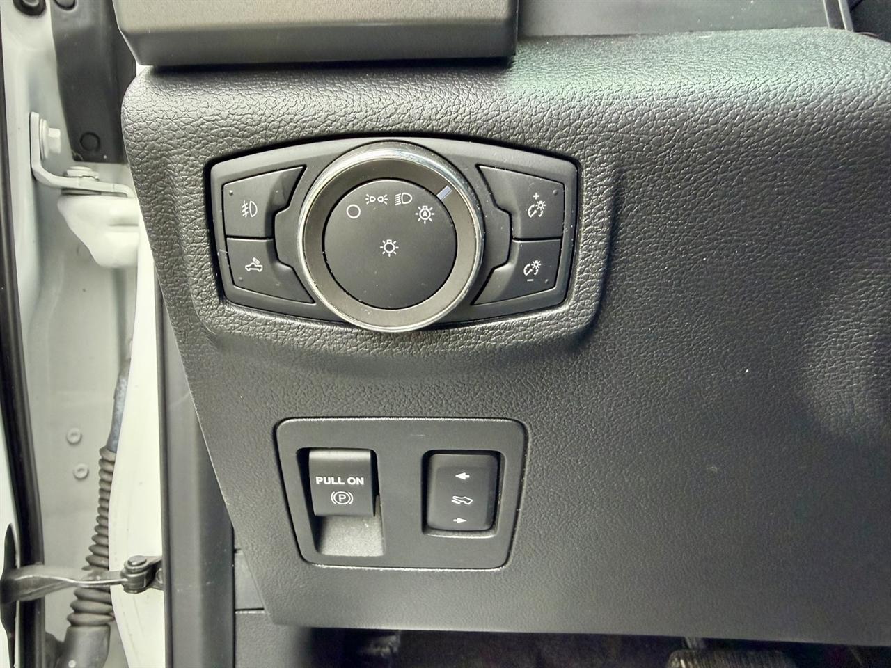 Ford F-150 XL 4WD SuperCrew 5.5' Box 2020