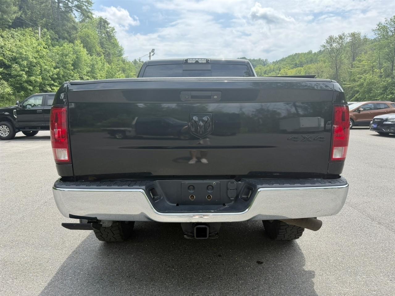 RAM 2500 Big Horn 4x4 Crew Cab 6'4" Box 2018