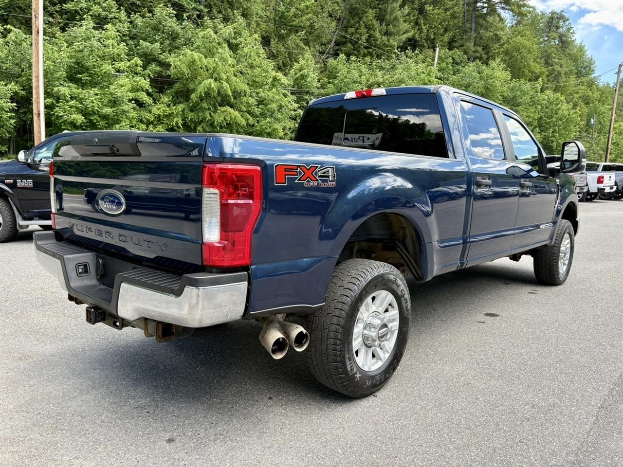 Ford Super Duty F-350 SRW XL 4WD Crew Cab 6.75' Box 2019