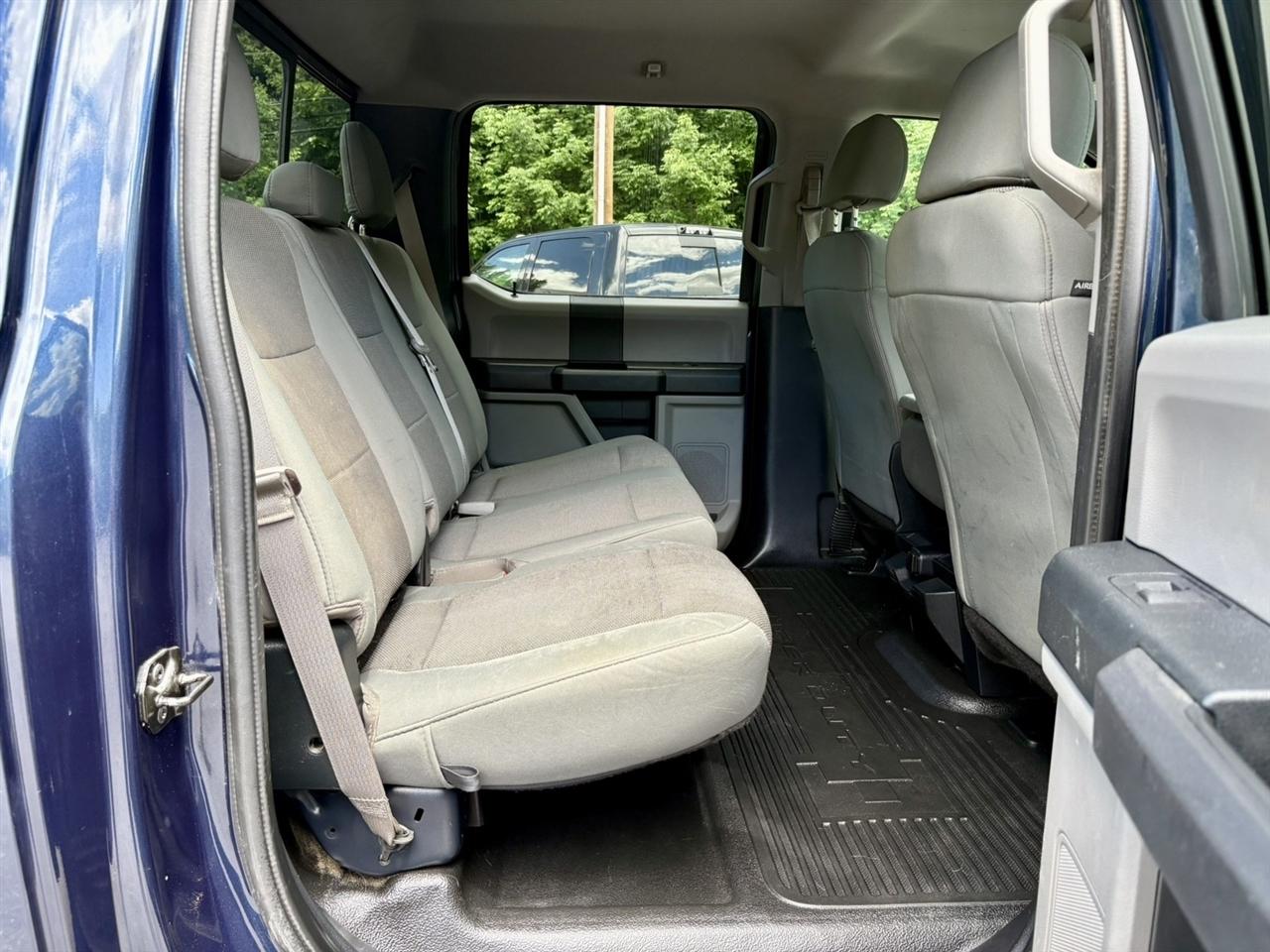 Ford Super Duty F-350 SRW XL 4WD Crew Cab 6.75' Box 2019