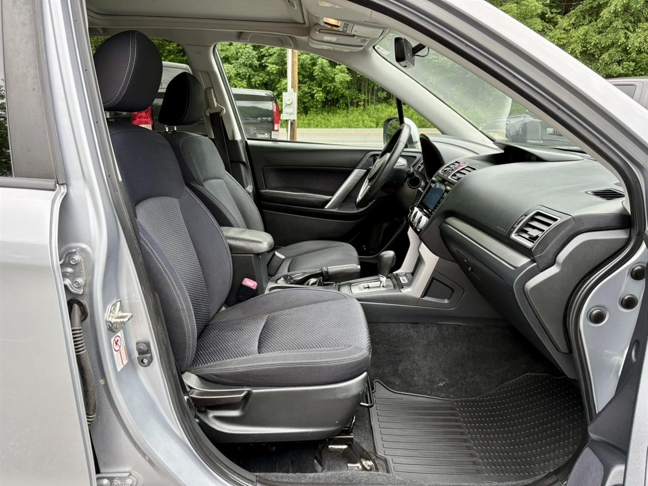 Subaru Forester 2.5i Premium CVT 2017