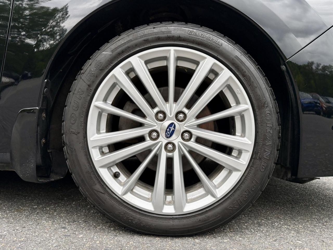 Subaru Impreza Sedan 4dr CVT 2.0i Limited 2015