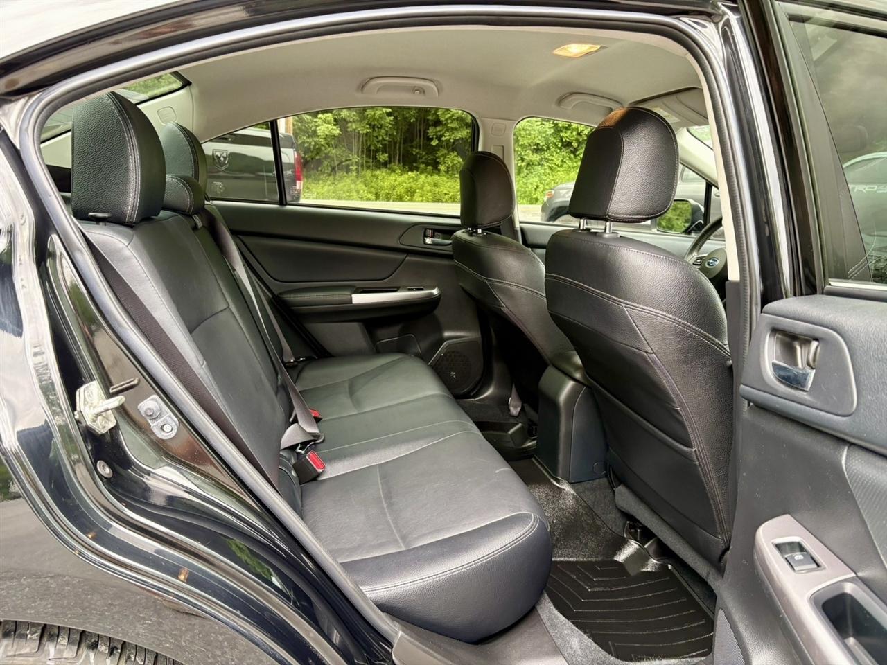 Subaru Impreza Sedan 4dr CVT 2.0i Limited 2015