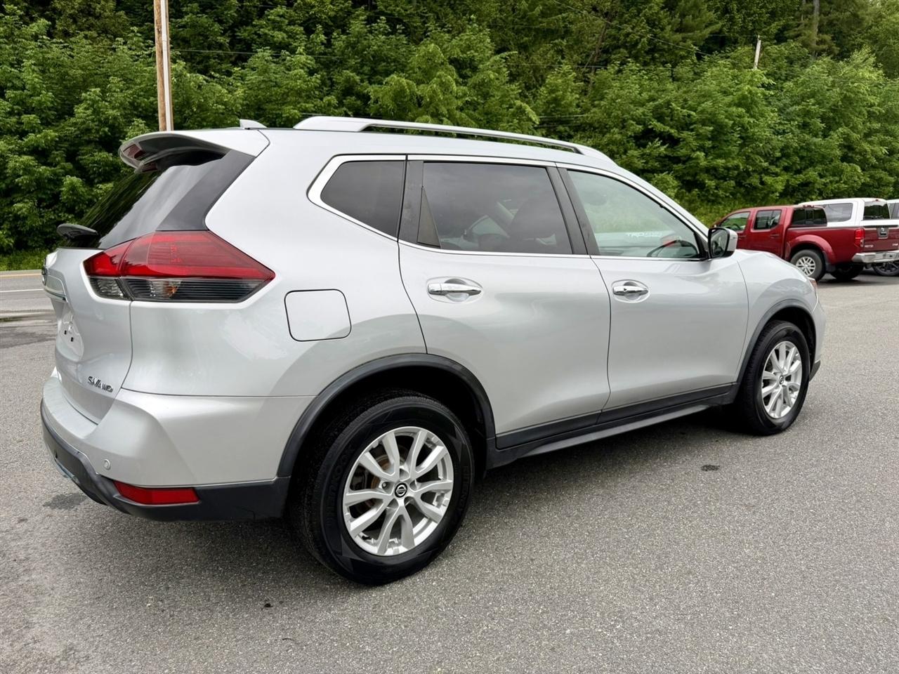 Nissan Rogue AWD SV 2020