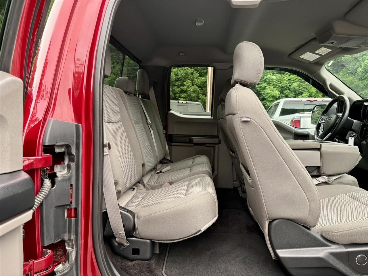 Ford F-150 XL SuperCab 8-ft. Bed 4WD 2018