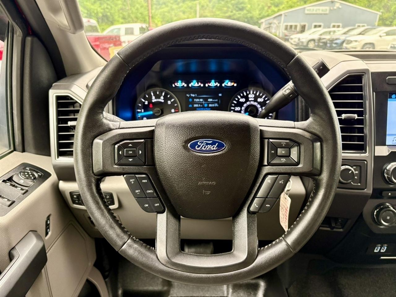 Ford F-150 XL SuperCab 8-ft. Bed 4WD 2018