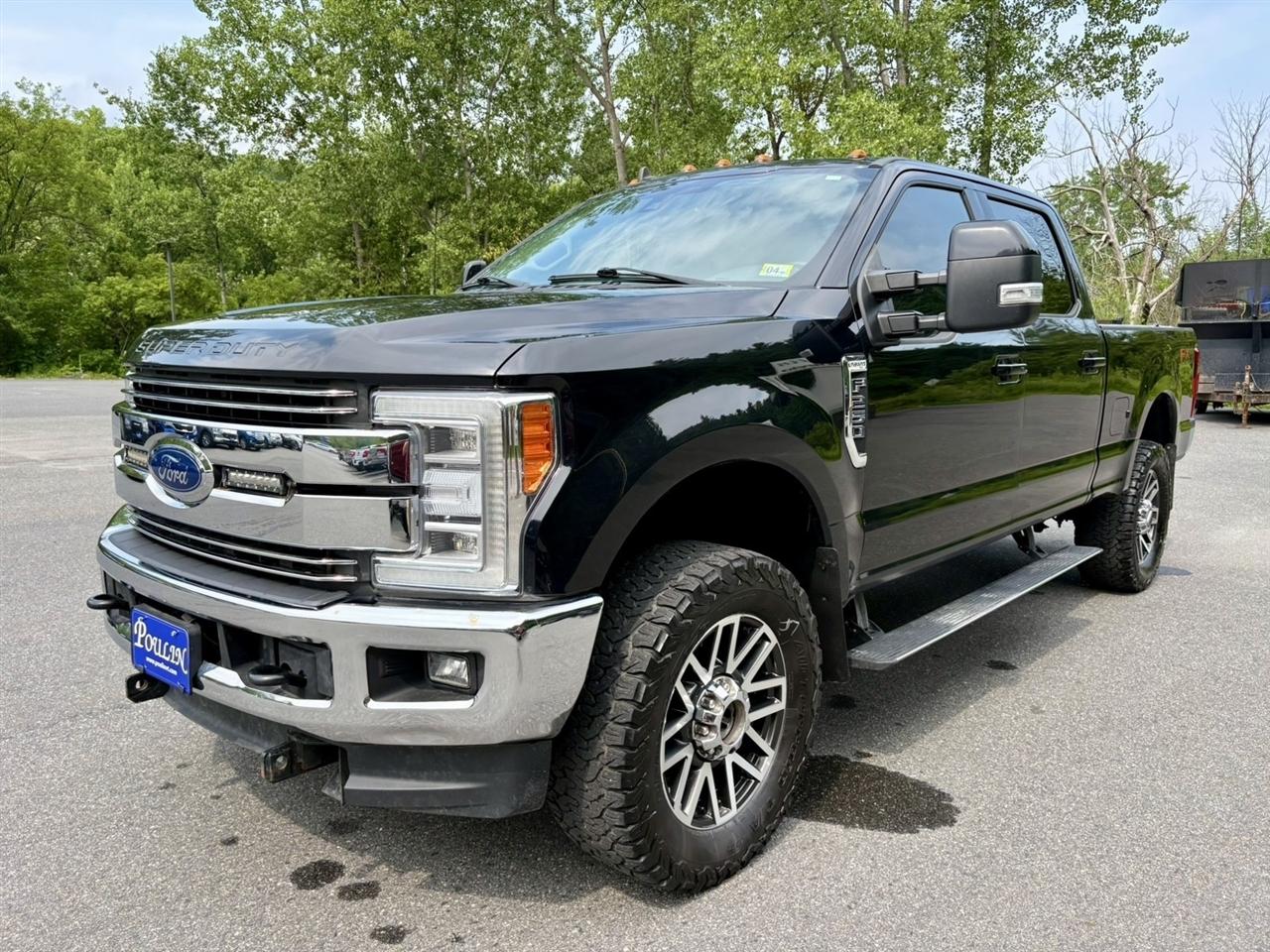 Ford F-250 SD Lariat Crew Cab 4WD 2019