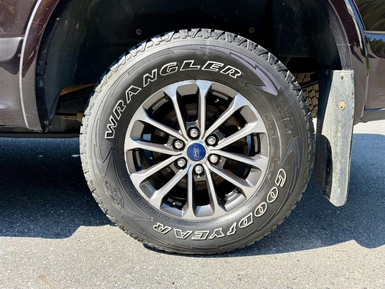 Ford F-150 XL SuperCrew 5.5-ft. Bed 4WD 2019