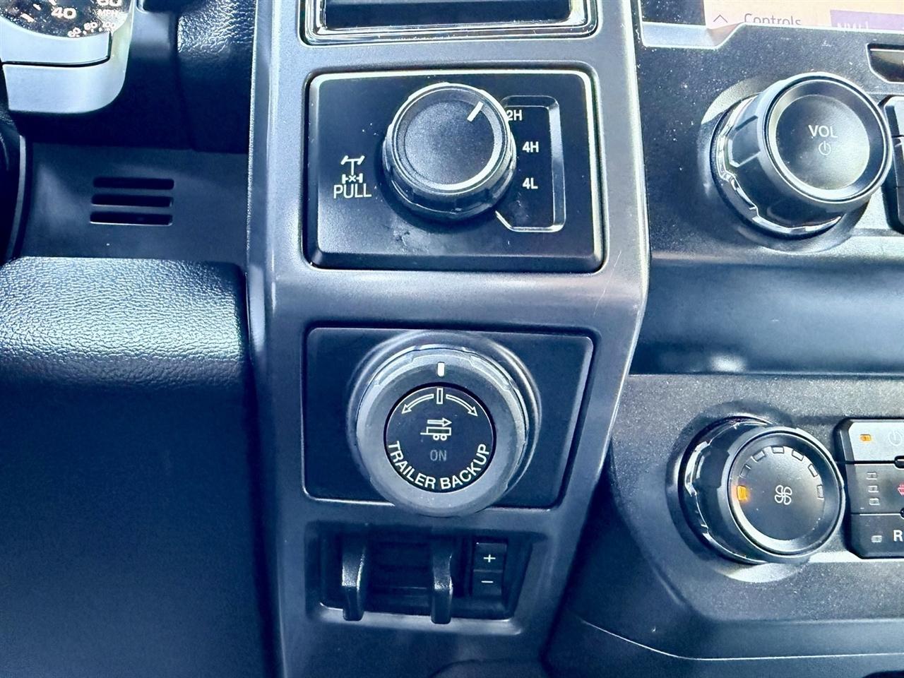 Ford F-150 XL SuperCrew 5.5-ft. Bed 4WD 2019