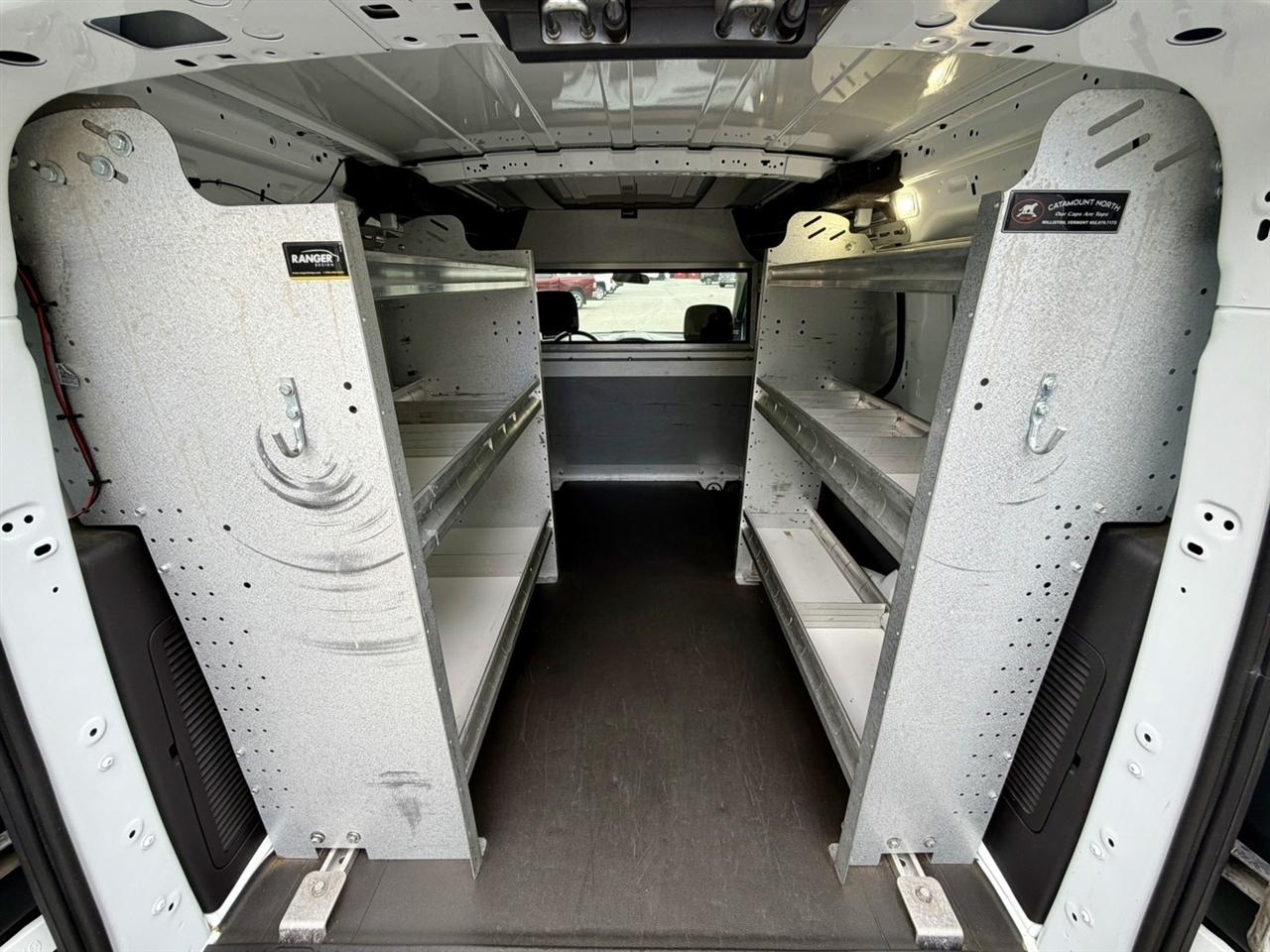 Ford Transit Connect Cargo Van XL LWB w/Rear Liftgate 2017