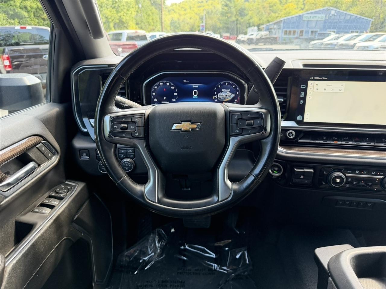 Chevrolet Silverado 2500HD LT Crew Cab Long Box 4WD 2024