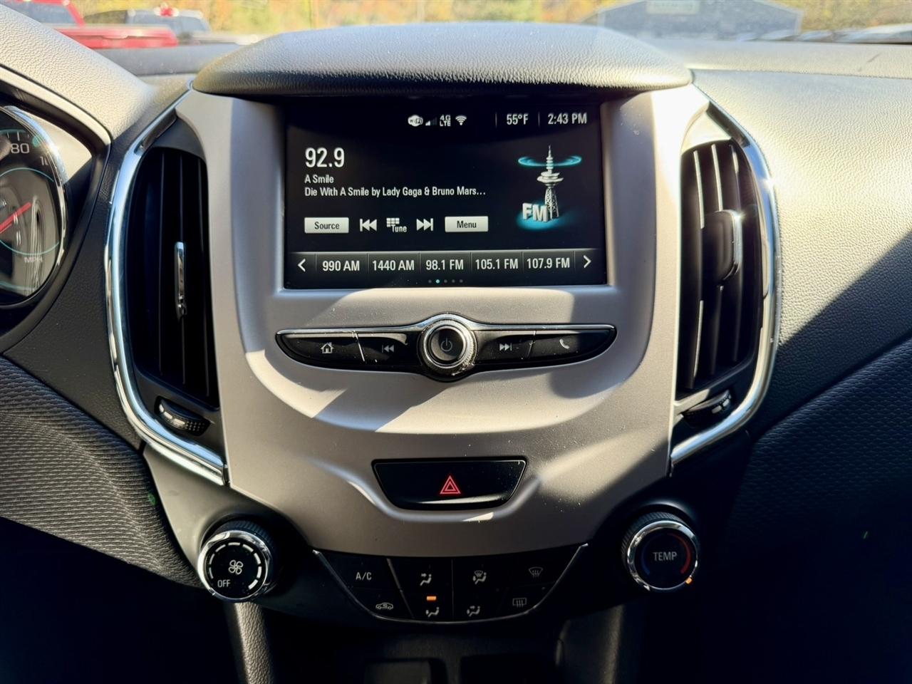 Chevrolet Cruze LS Auto 2018