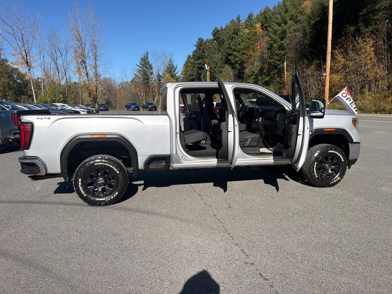 GMC Sierra 2500HD Base Crew Cab Long Box 4WD 2020