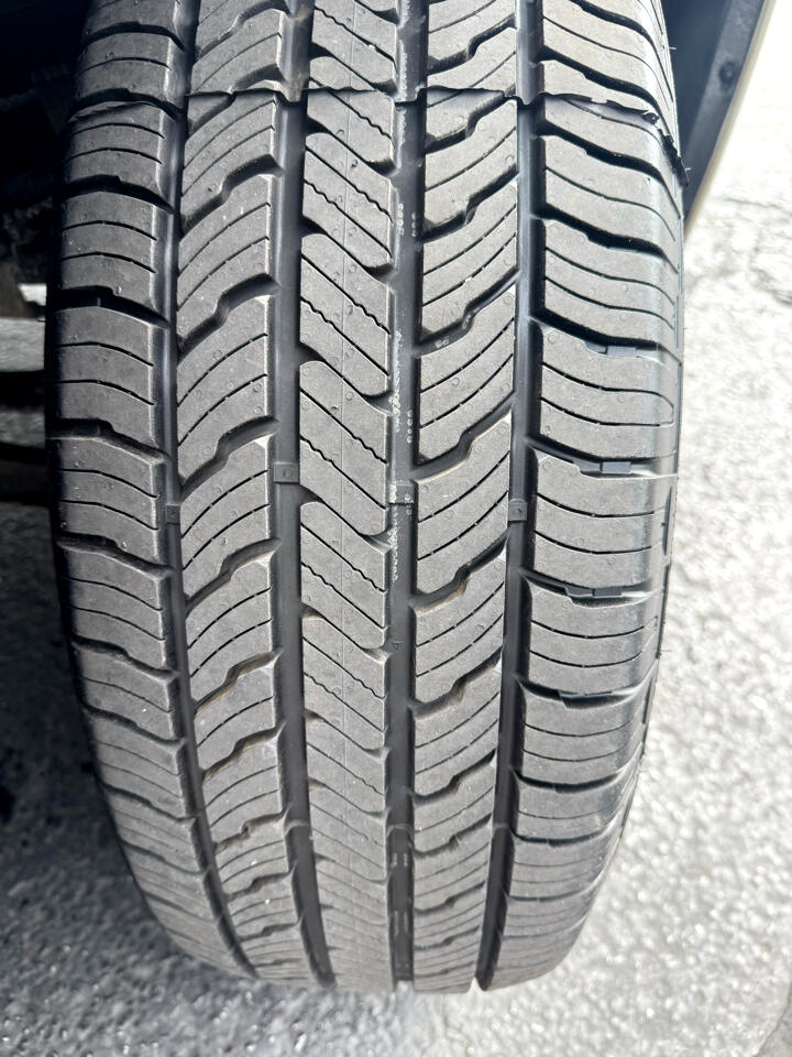 Chevrolet Tahoe LT 2WD 2013 Chevrolet Tahoe LT 2WD 2013