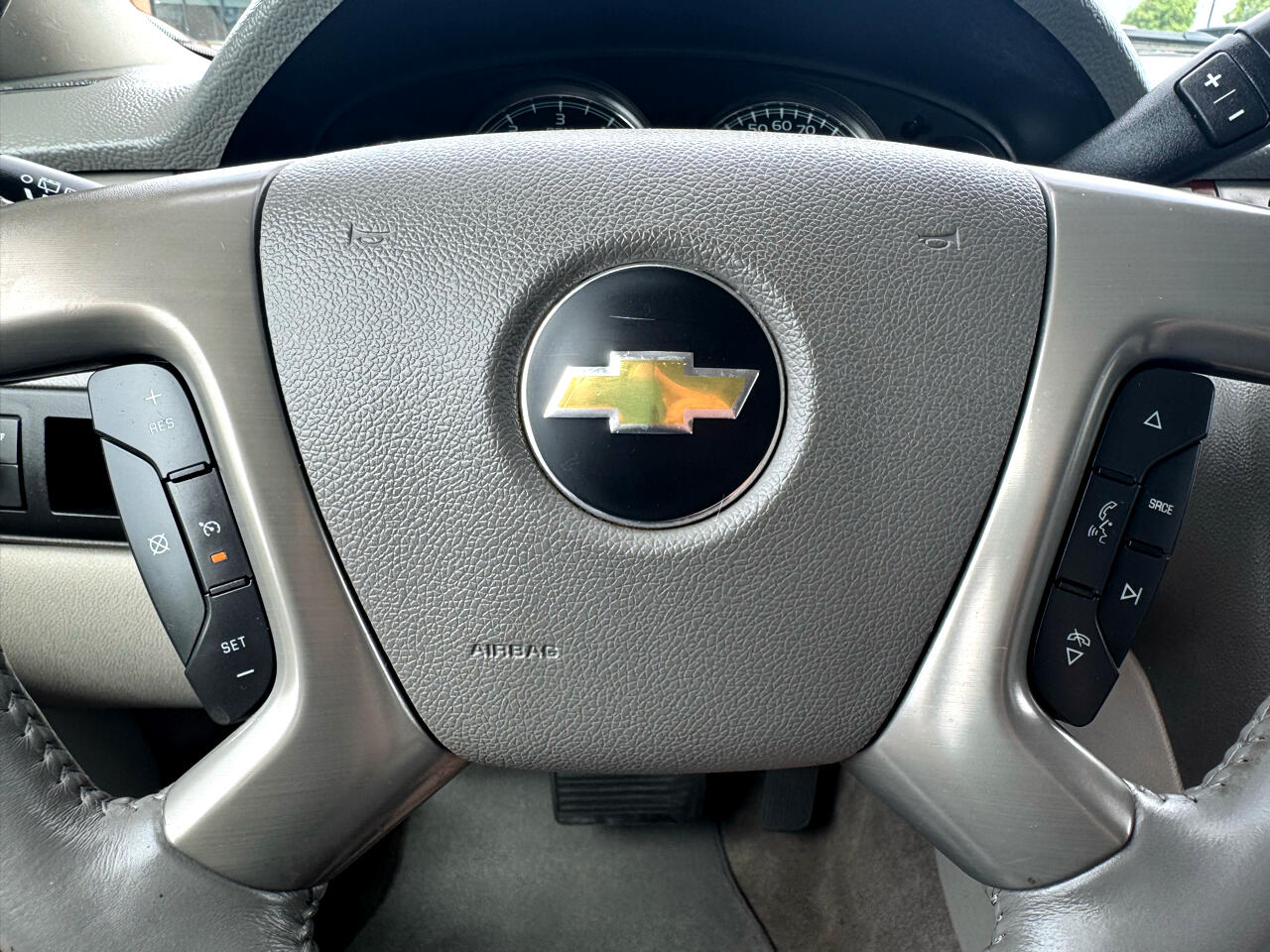 Chevrolet Tahoe LT 2WD 2013 Chevrolet Tahoe LT 2WD 2013