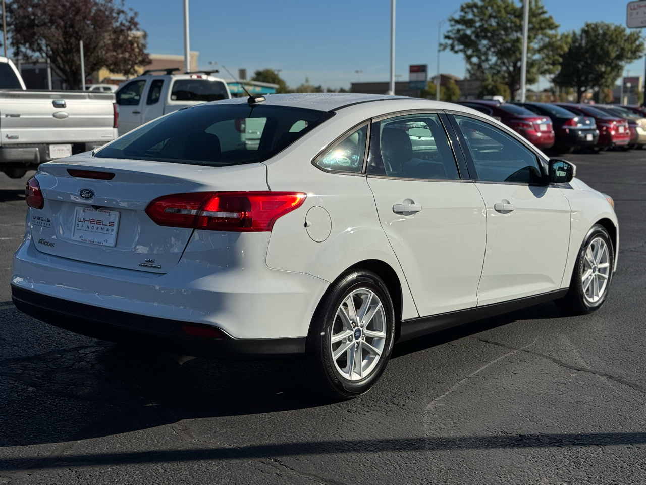 Ford Focus SE Sedan 2016 Ford Focus SE Sedan 2016