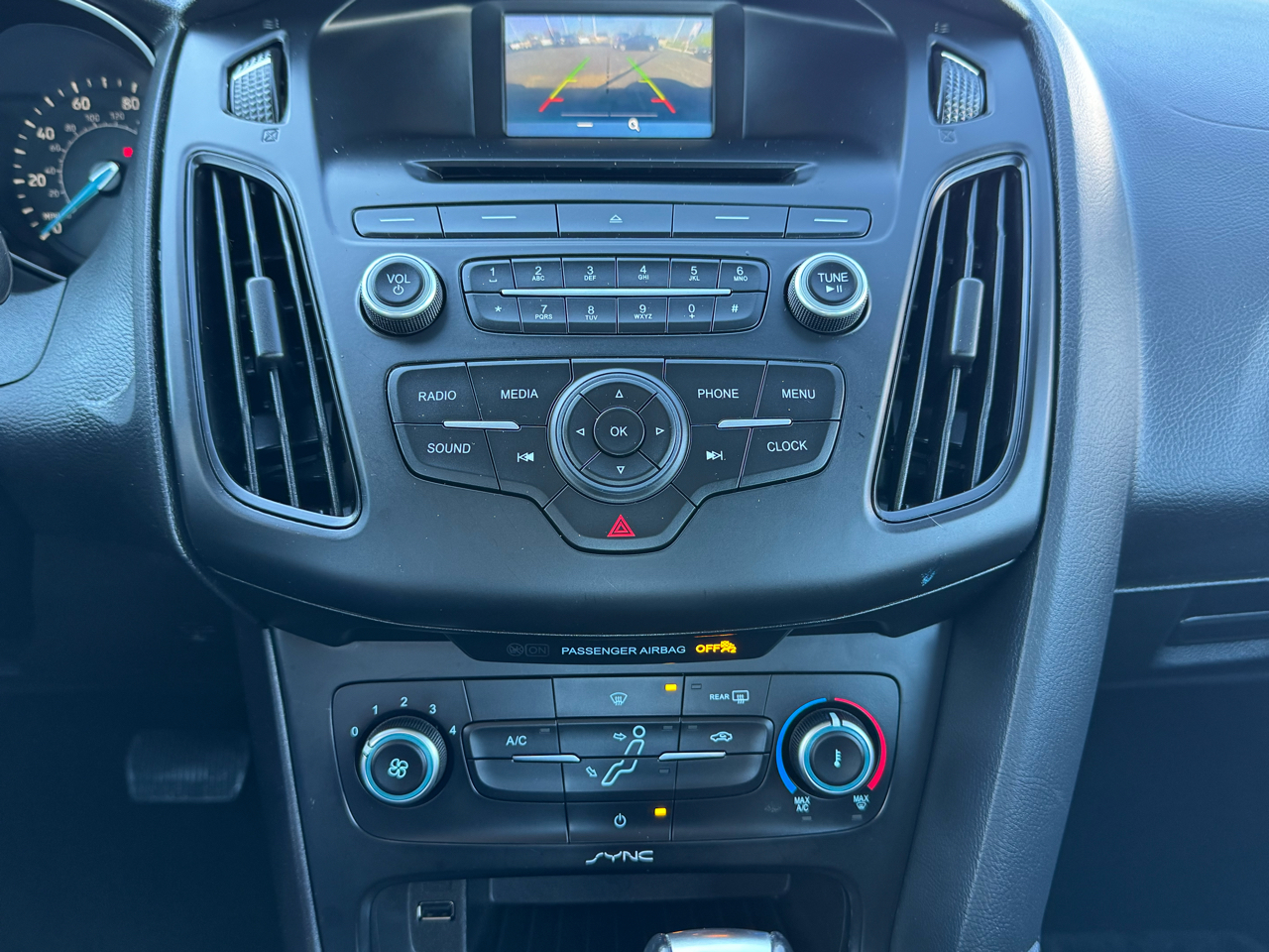 Ford Focus SE Sedan 2016 Ford Focus SE Sedan 2016