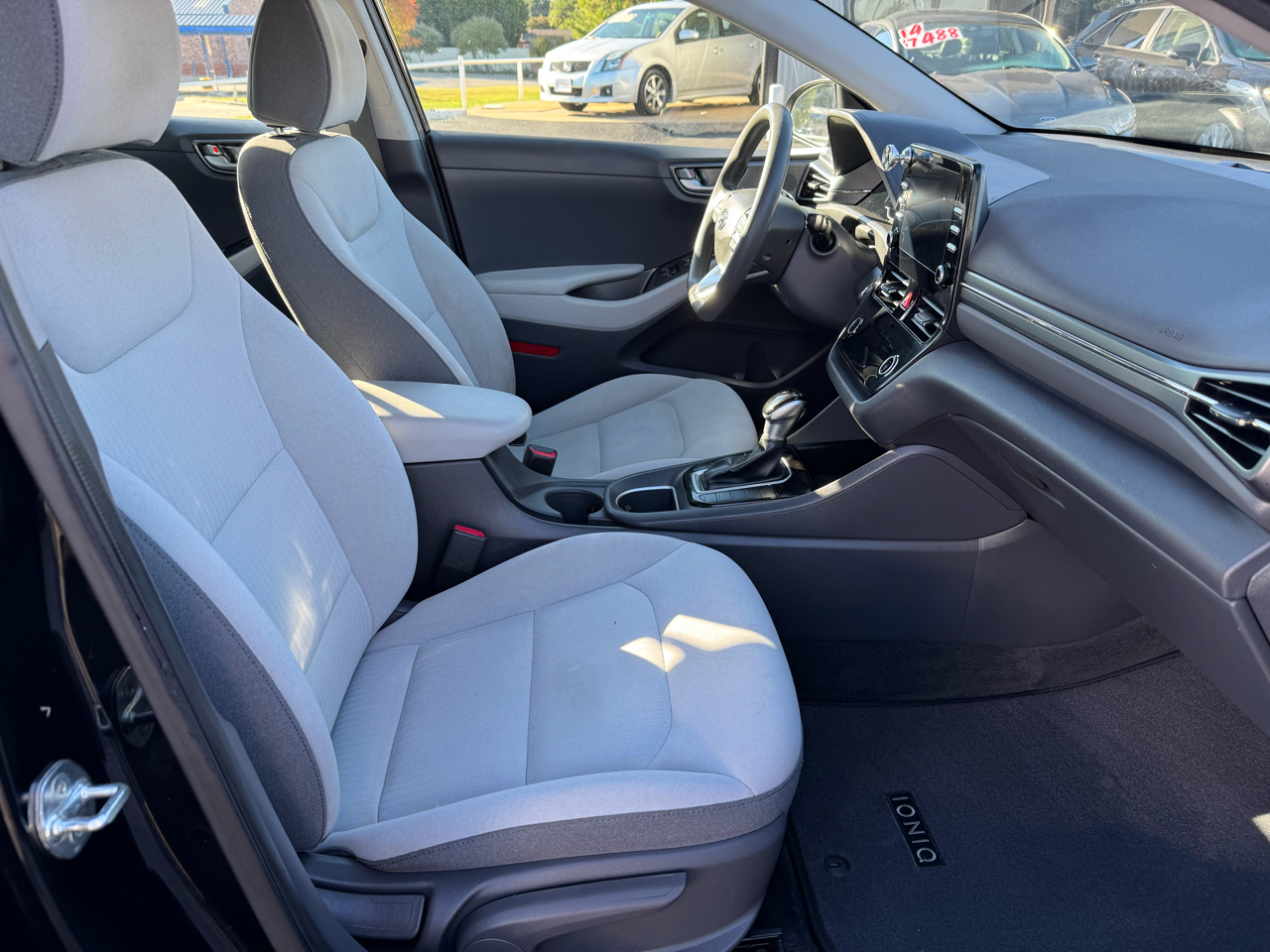 Hyundai Ioniq Hybrid Blue 2021 Hyundai Ioniq Hybrid Blue 2021