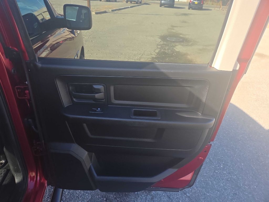 2013 Ram 1500 Express photo 16