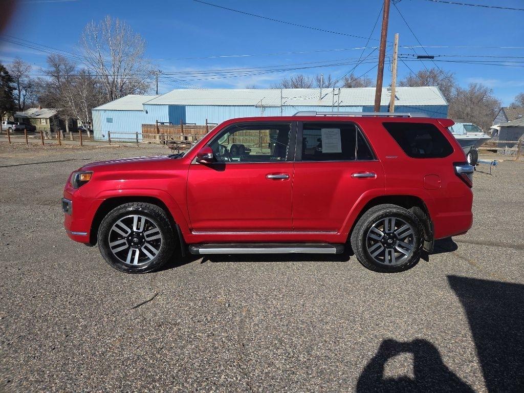 Toyota 4Runner  2014