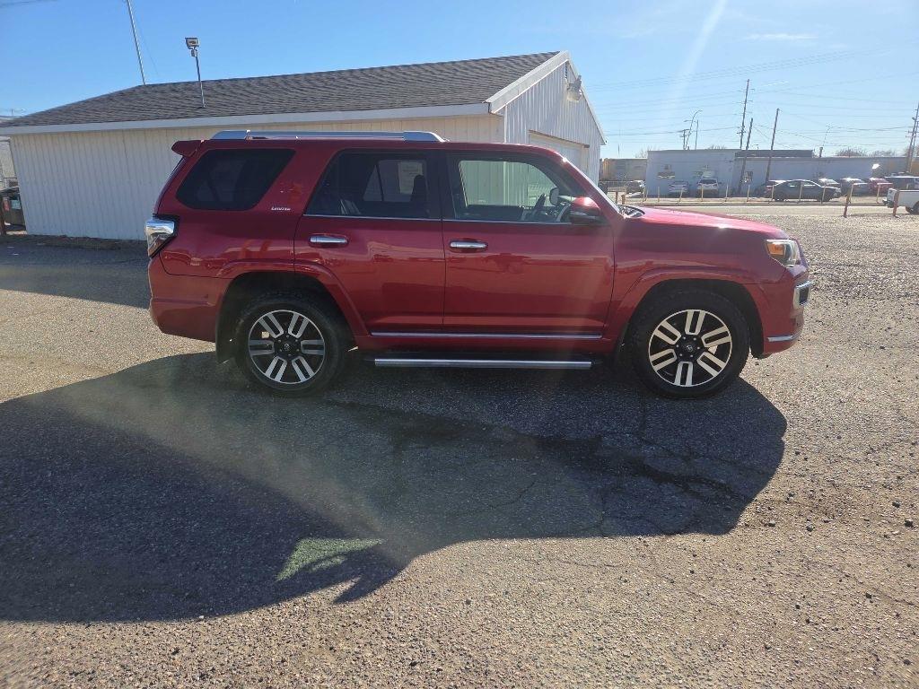 Toyota 4Runner  2014