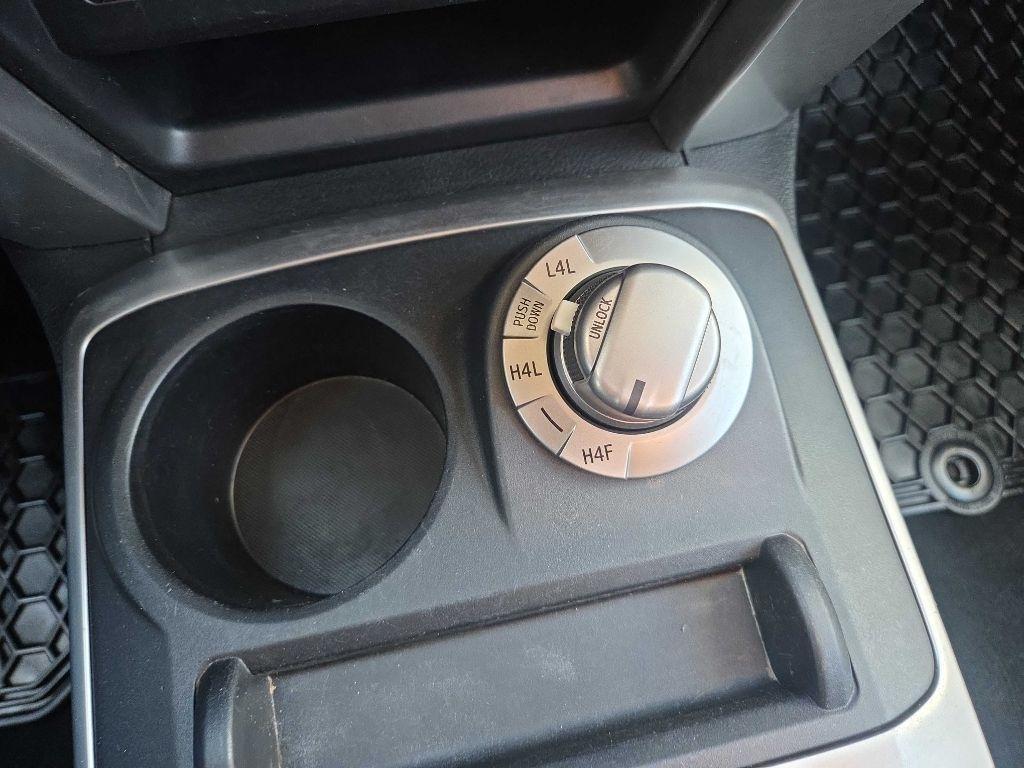 Toyota 4Runner  2014