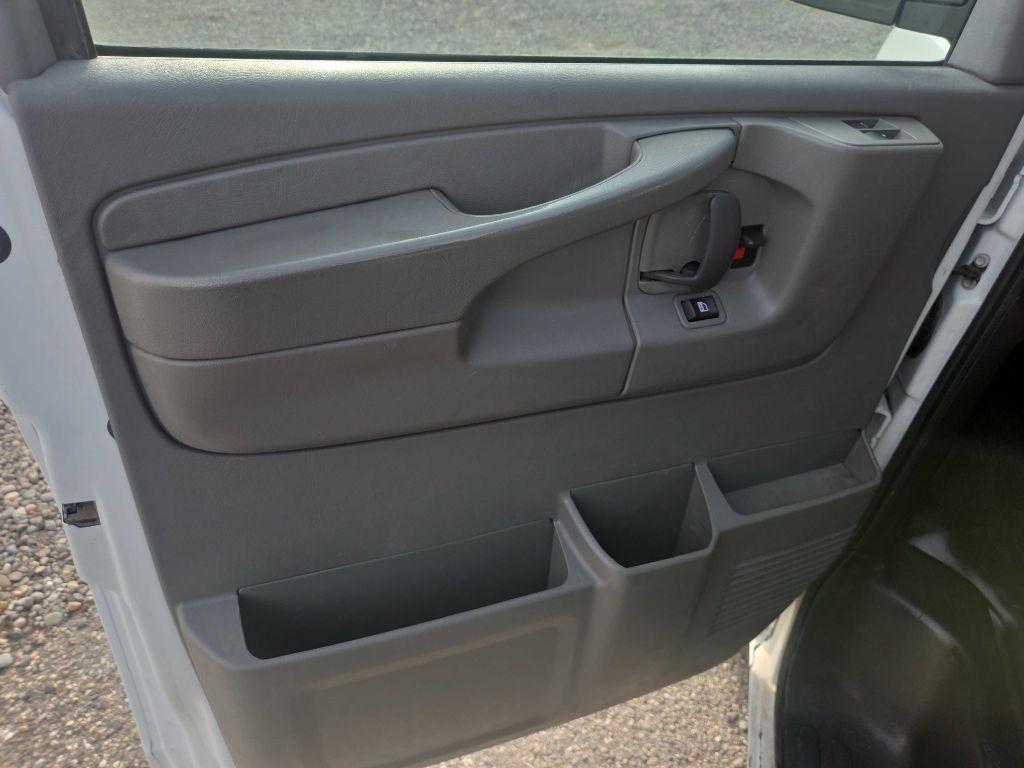 Chevrolet Express  2012