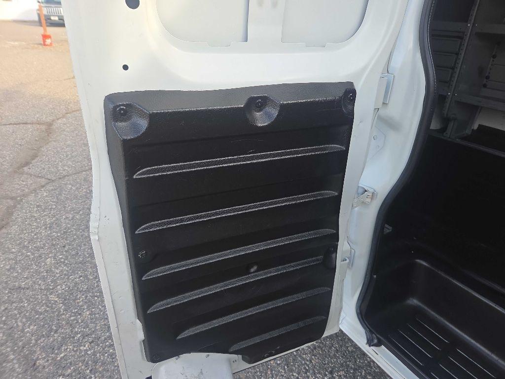 Chevrolet Express  2012