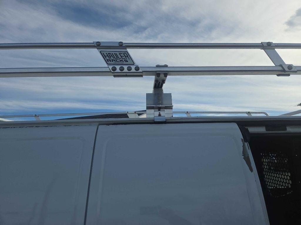 Chevrolet Express  2012