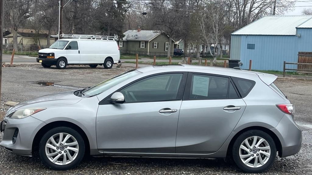 Mazda MAZDA3  2013