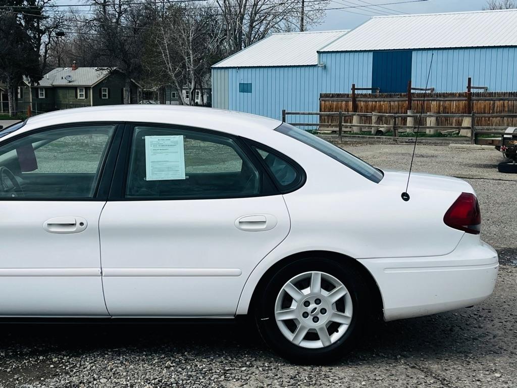 Ford Taurus  2007