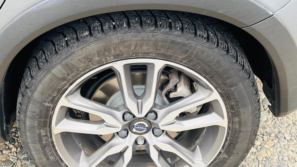 Volvo V60 Cross Country  2018