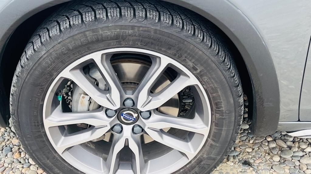 Volvo V60 Cross Country  2018