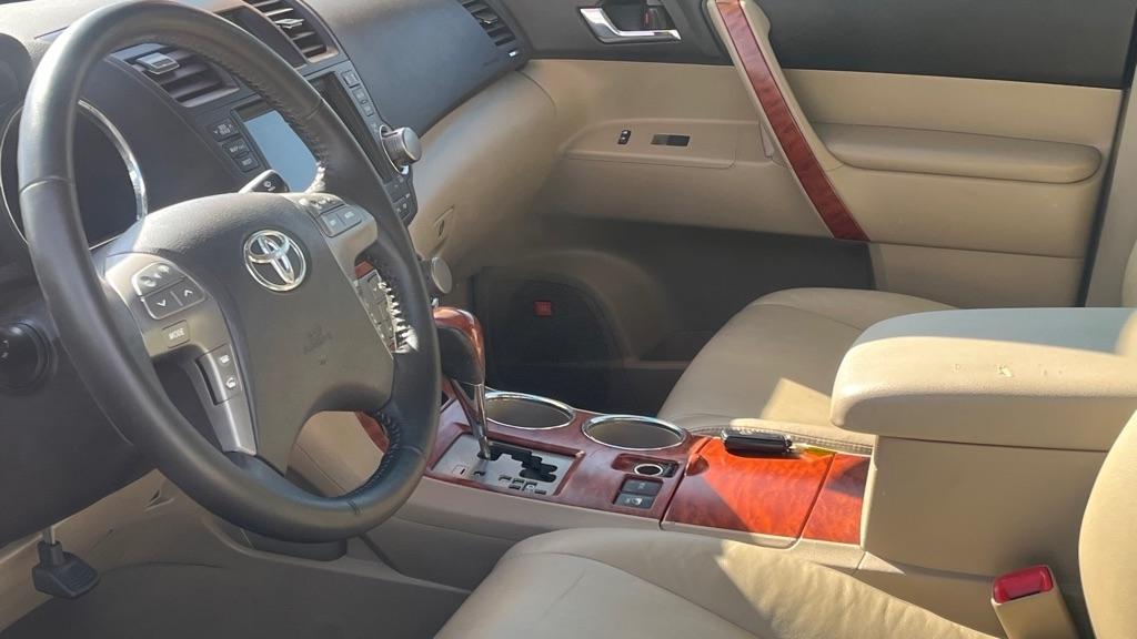 Toyota Highlander  2008