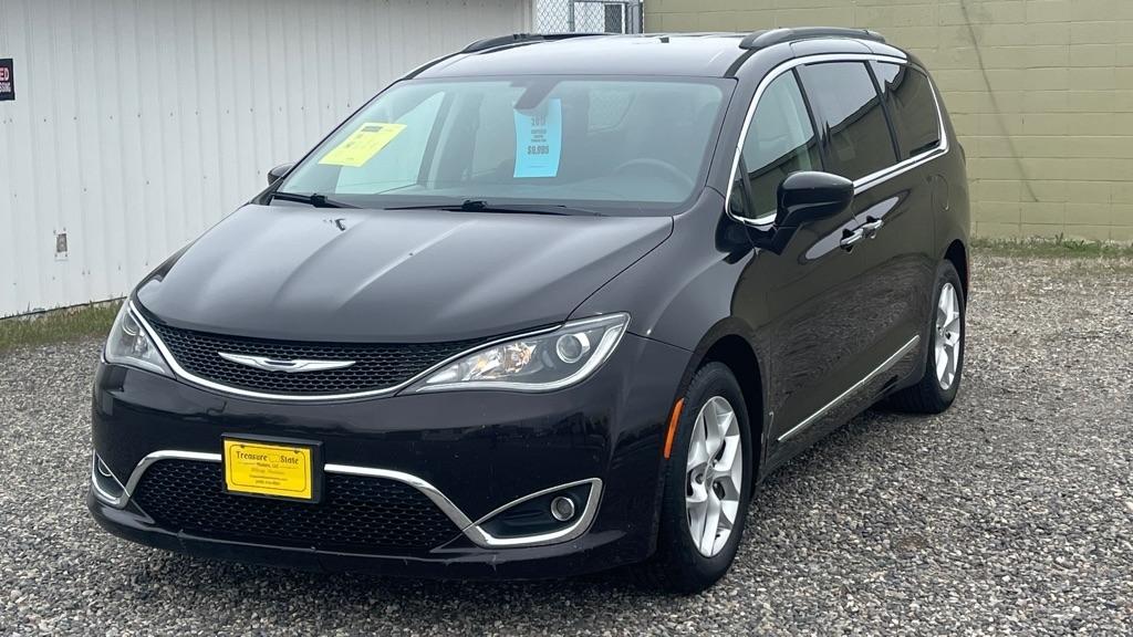 Chrysler Pacifica  2017