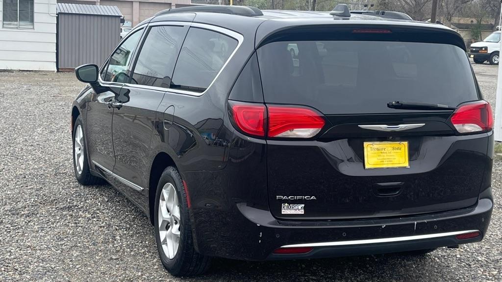 Chrysler Pacifica  2017