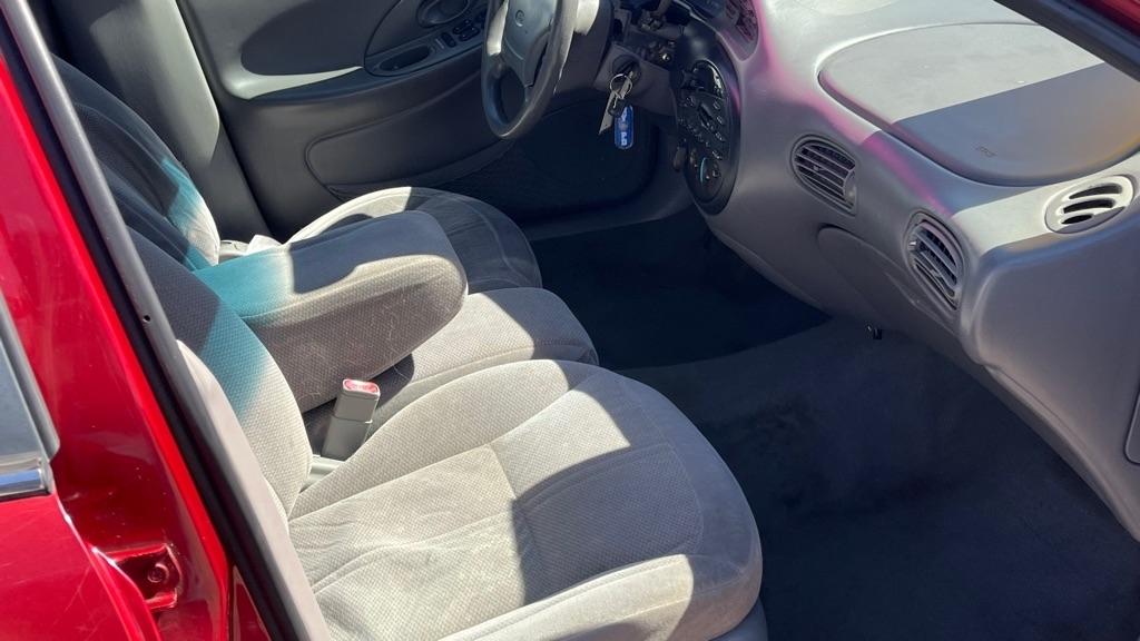 Ford Taurus Wagon  1998