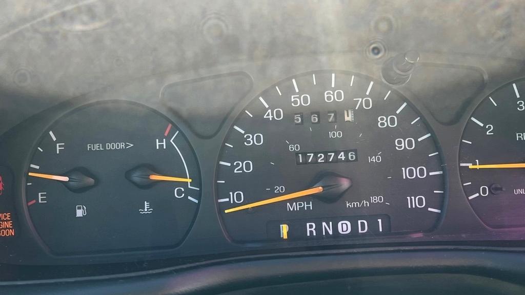 Ford Taurus Wagon  1998