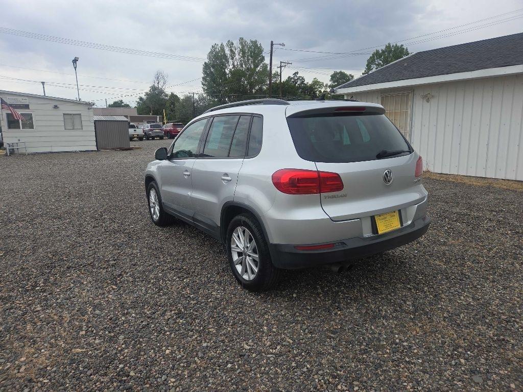 Volkswagen Tiguan  2015