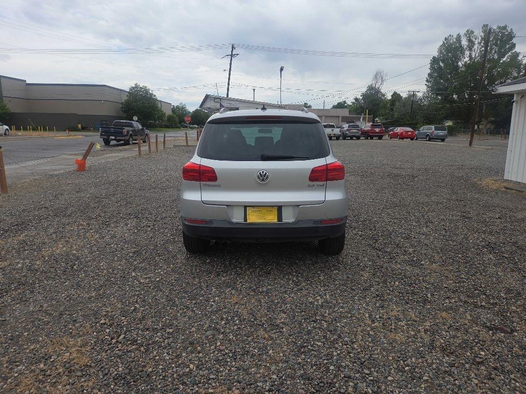 Volkswagen Tiguan  2015